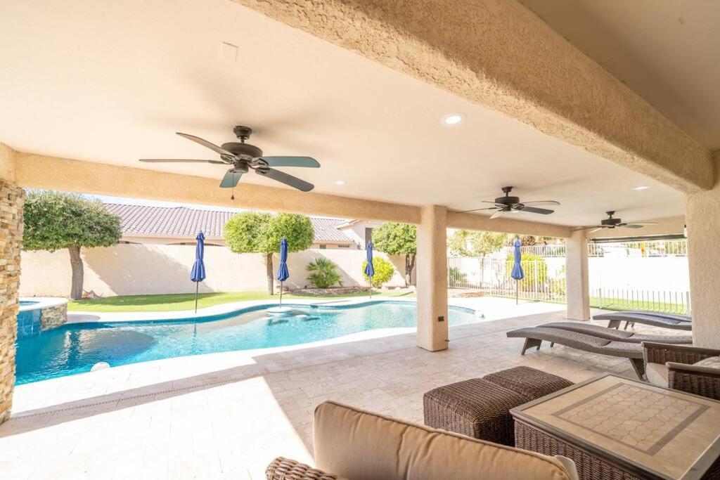 Grand Havasu Oasis With Custom Pool & Spa! مدينة ليك هافاسو المظهر الخارجي الصورة