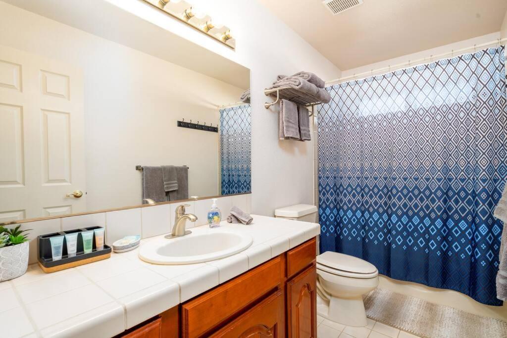 Grand Havasu Oasis With Custom Pool & Spa! مدينة ليك هافاسو المظهر الخارجي الصورة