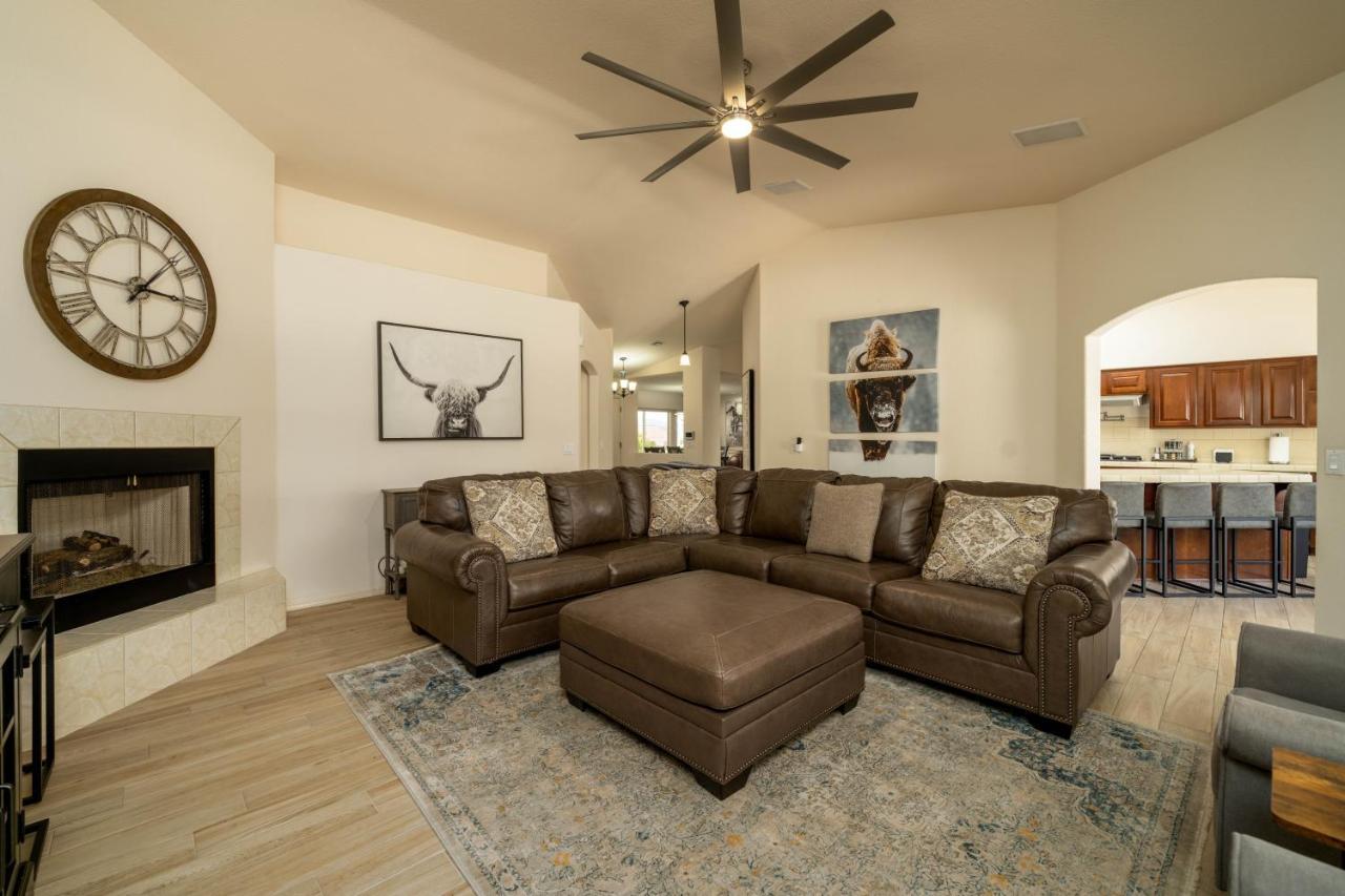 Grand Havasu Oasis With Custom Pool & Spa! مدينة ليك هافاسو المظهر الخارجي الصورة