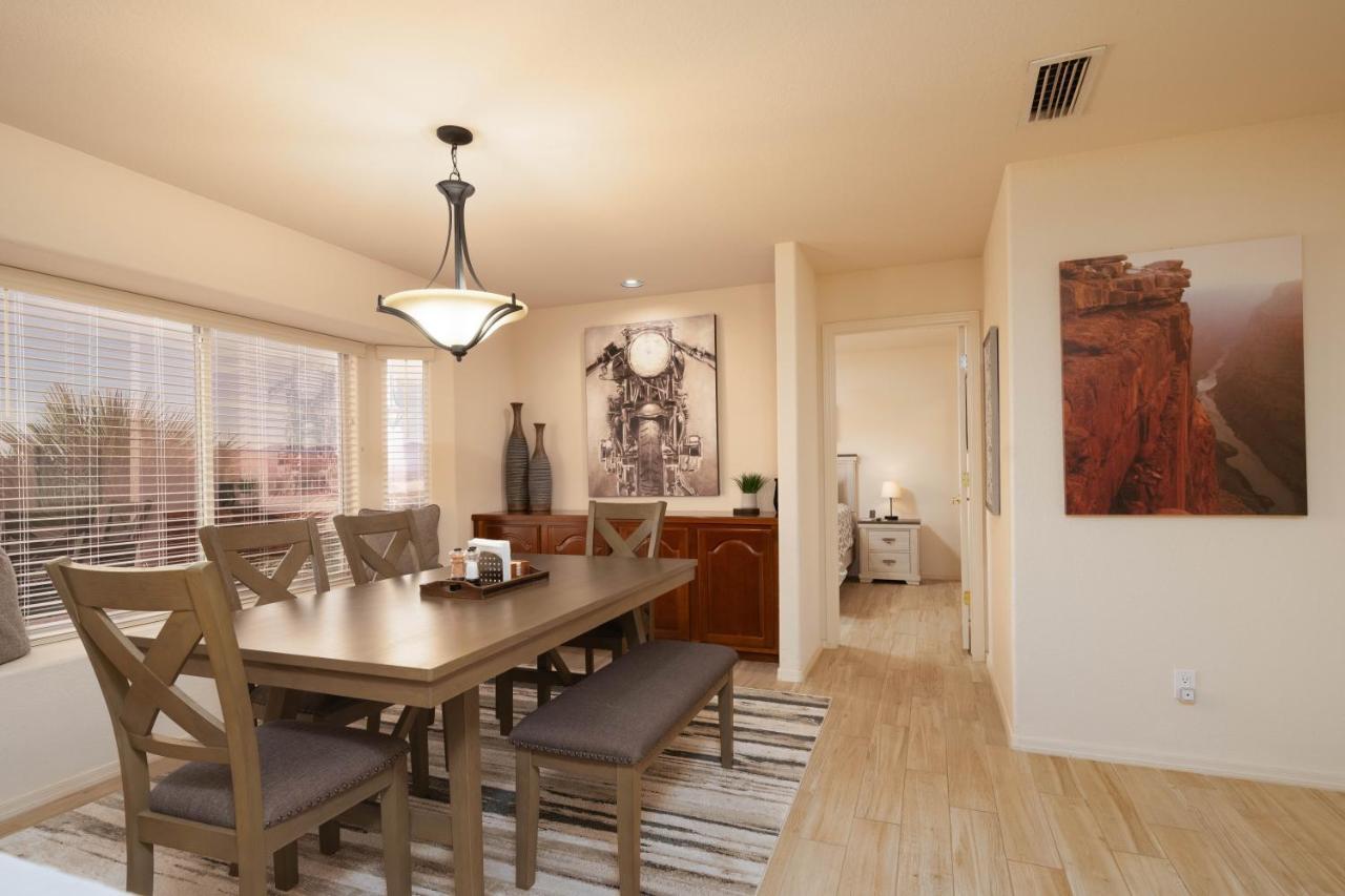 Grand Havasu Oasis With Custom Pool & Spa! مدينة ليك هافاسو المظهر الخارجي الصورة